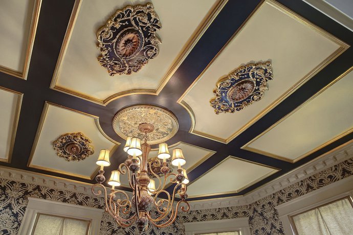 Imagen de los interiores del Hotel Sara\'s Inn On The Boulevard. Foto 16