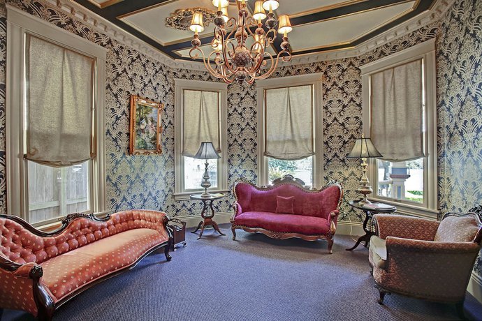Imagen de los interiores del Hotel Sara\'s Inn On The Boulevard. Foto 20
