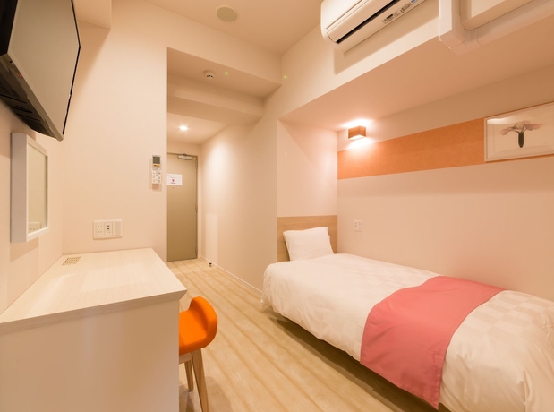 Imagen de la habitación del Hotel Sarasa Namba. Foto 4