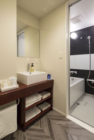 Imagen de la habitación del Hotel Sarasa Shin-osaka. Foto 6