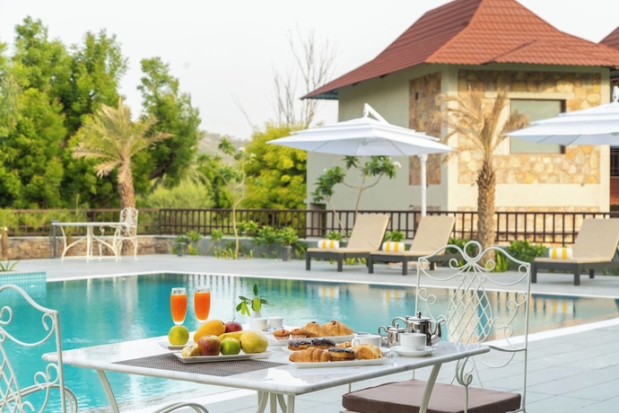 Imagen de la piscina del Hotel Sarasiruham Resort Private Pool Villa. Foto 17