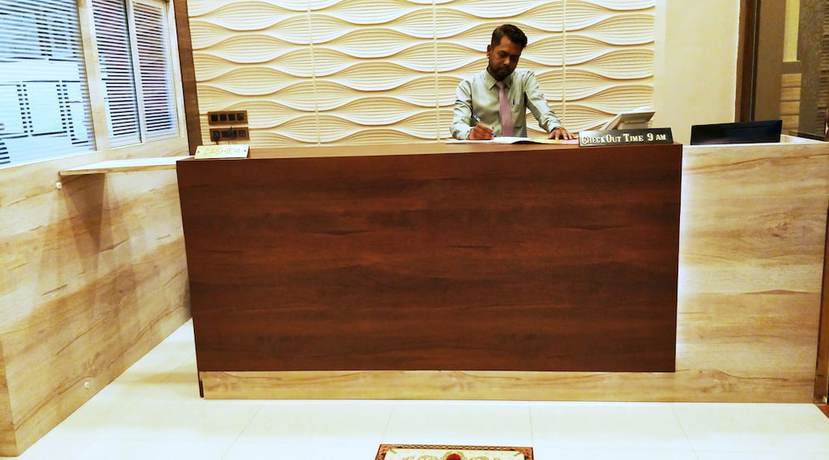 Imagen de los interiores del Hotel Saraswati, Abu Road. Foto 10