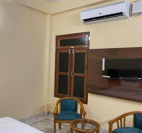 Imagen general del Hotel Saraswati Home Stay Ayodhya. Foto 6