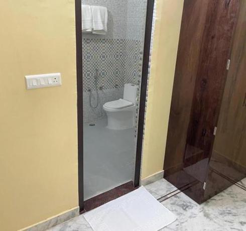 Imagen general del Hotel Saraswati Home Stay Ayodhya. Foto 12