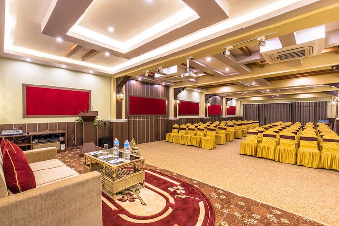 Imagen de los interiores del Hotel Sarathi. Foto 20