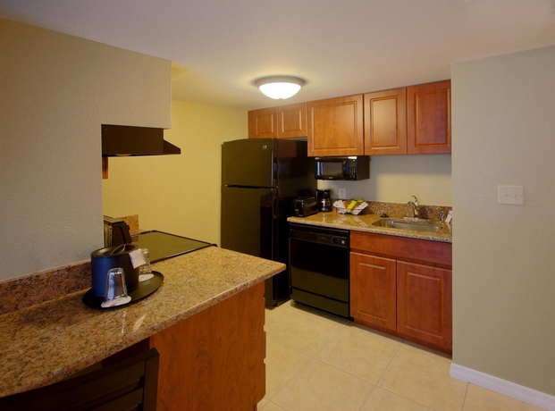 Imagen de la habitación del Hotel Saratoga Resort Villas. Foto 7