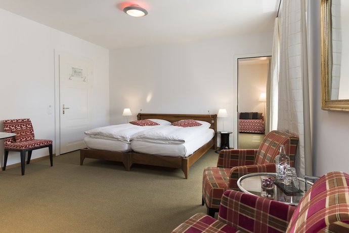 Imagen de la habitación del Hotel Saratz Pontresina. Foto 15