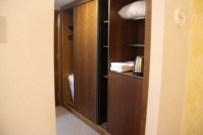 Imagen de la habitación del Hotel Saray, Amman. Foto 17