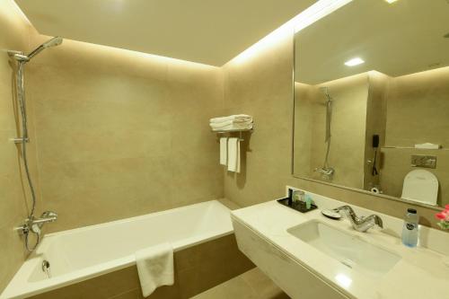 Imagen general del Hotel Saray Deluxe Apartments. Foto 5