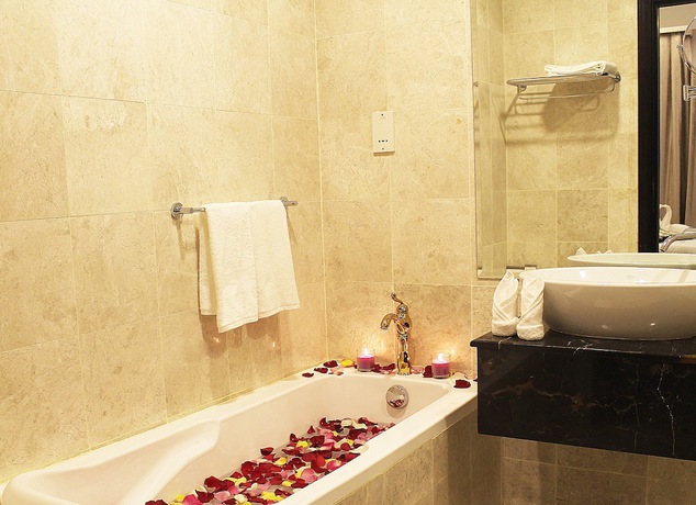 Imagen de la habitación del Hotel Saraya Palace. Foto 11