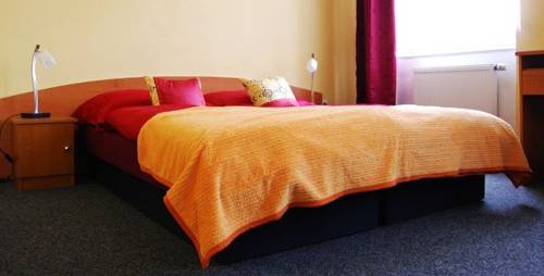 Imagen de la habitación del Hotel Saraya Wellness & Penzion. Foto 8