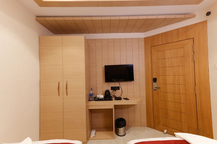 Imagen de la habitación del Hotel Sarc Inn. Foto 5