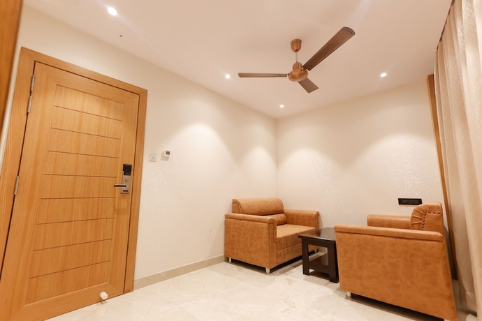 Imagen de la habitación del Hotel Sarc Inn. Foto 8