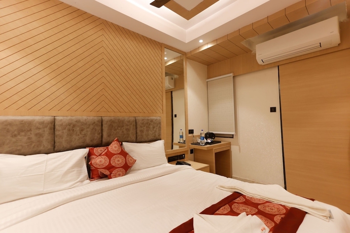Imagen de la habitación del Hotel Sarc Inn. Foto 10