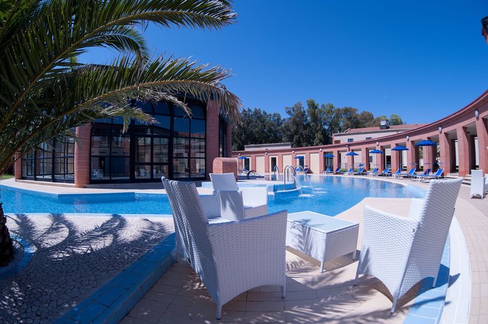 Imagen de la piscina del Hotel Sardegna Termale Hotel And Spa. Foto 17