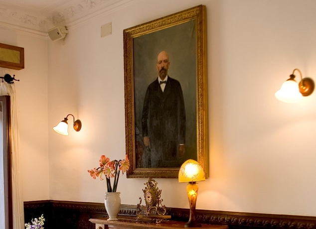 Imagen de los interiores del Hotel S'ardeviu. Foto 19