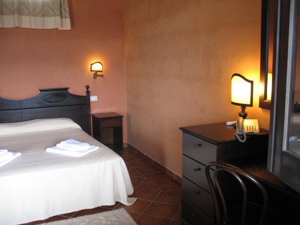 Imagen de la habitación del Hotel Sardus Pater. Foto 7