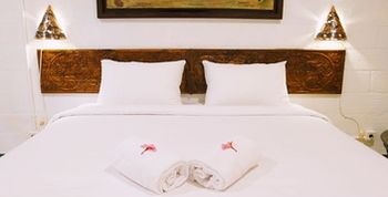 Imagen de los interiores del Hotel Sare Suites. Foto 13