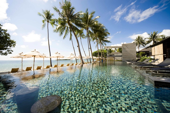 Imagen de la piscina del Hotel Sareeraya Villas and Suites. Foto 13