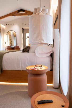 Imagen de la habitación del Hotel Sarela Natura. Foto 2