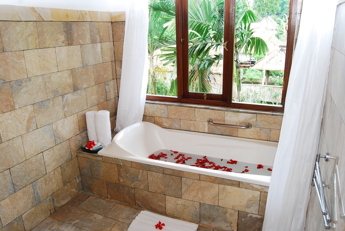 Imagen de la habitación del Hotel Saren Indah. Foto 6