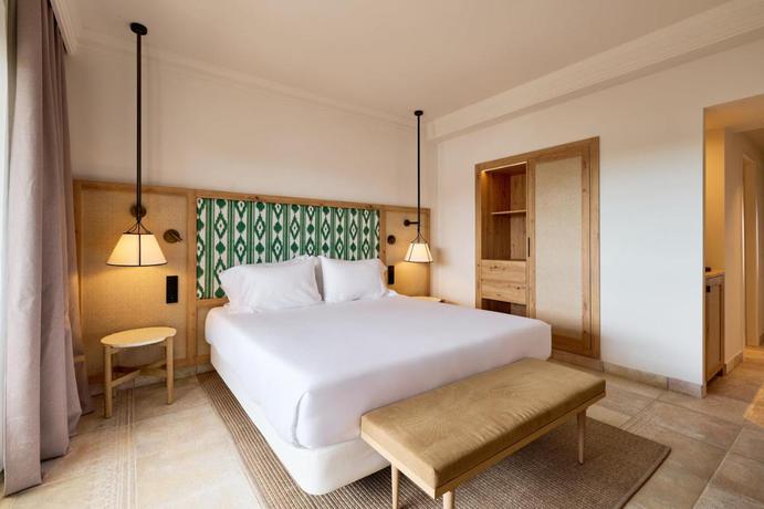 Imagen de la habitación del Hotel Sarena de Muro Resort Mallorca, part of Destination by Hyatt. Foto 11
