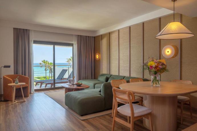 Imagen de la habitación del Hotel Sarena de Muro Resort Mallorca, part of Destination by Hyatt. Foto 4