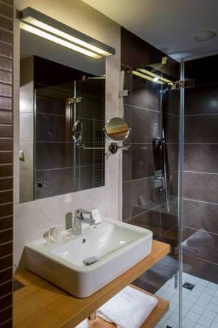 Imagen de la habitación del Hotel Sareza. Foto 4