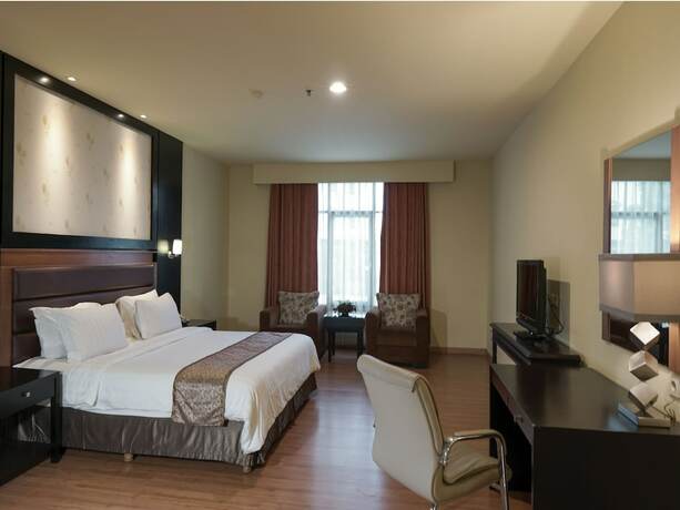 Imagen de la habitación del Hotel Sari Ater Kamboti Bandung. Foto 16