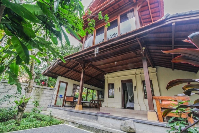 Imagen de la habitación del Hotel Sari Bamboo Bungalows. Foto 15