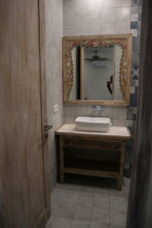 Imagen de la habitación del Hotel Sari Dana Villas. Foto 23