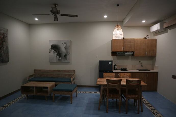Imagen de la habitación del Hotel Sari Dana Villas. Foto 25