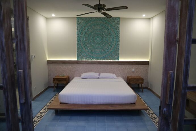 Imagen de la habitación del Hotel Sari Dana Villas. Foto 33