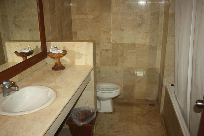 Imagen de la habitación del Hotel Sari Segara Resort, Villas and Spa. Foto 6