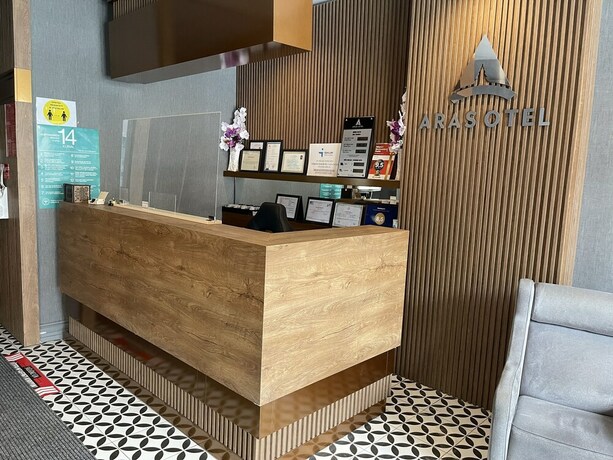 Imagen de los interiores del Hotel Sarikamis Aras Otel. Foto 30