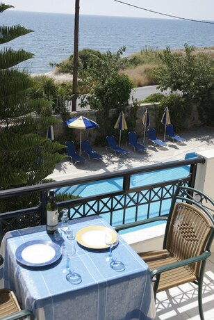 Imagen general del Hotel Sarikampos Beach, D&iacute;motik&iacute; En&oacute;tita Ier&aacute;petras. Foto 14