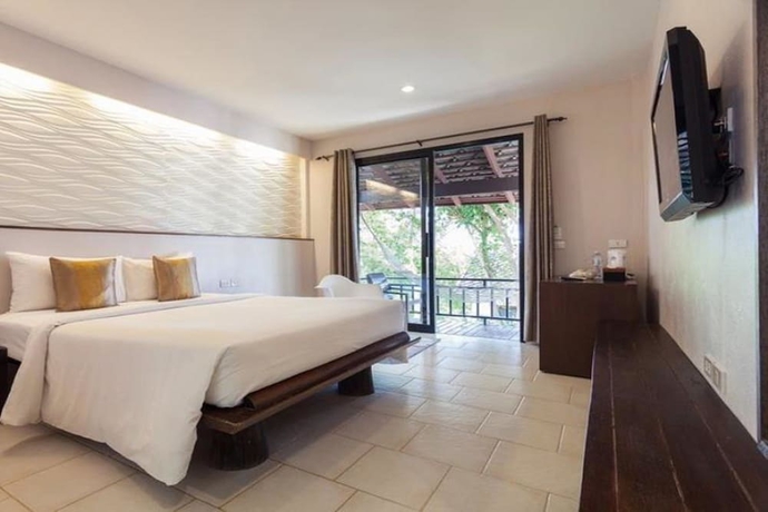 Imagen de la habitación del Hotel Sarikantang Resort and Spa. Foto 6