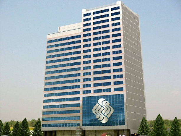 Imagen general del Hotel Sarina. Foto 6