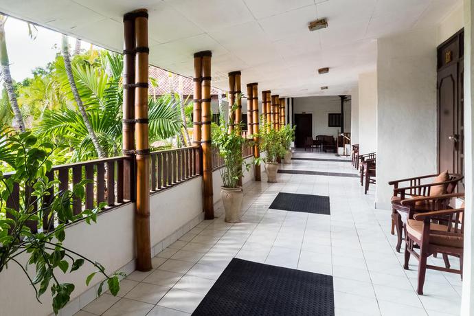 Imagen de los interiores del Hotel Sarinande. Foto 10