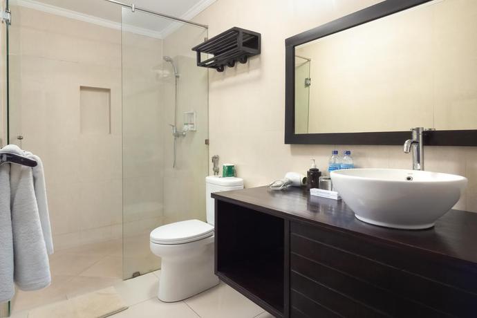 Imagen de la habitación del Hotel Sarinande. Foto 9