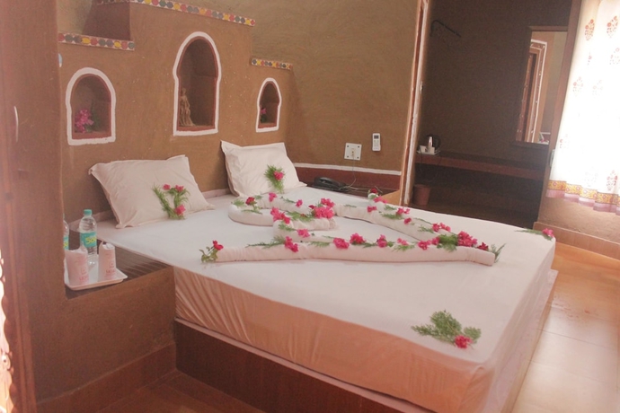 Imagen de la habitación del Hotel Sariska Tiger Camp Resort. Foto 6