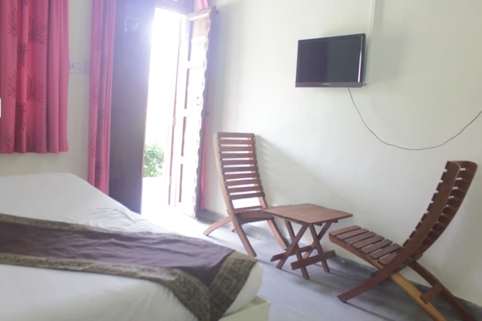 Imagen de la habitación del Hotel Sariska Tiger Camp Resort. Foto 8