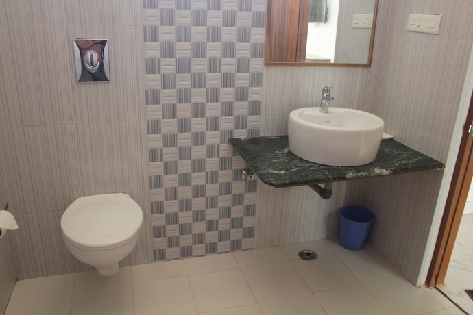 Imagen de la habitación del Hotel Sariska Tiger Camp Resort. Foto 10