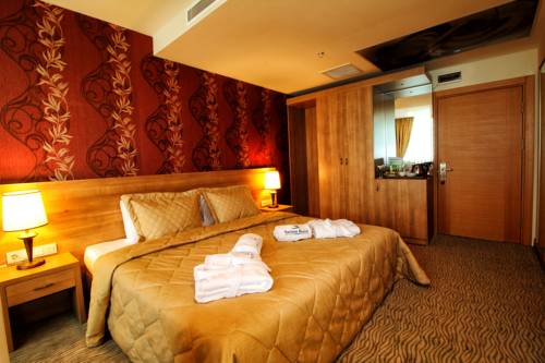 Imagen de la habitación del Hotel Sarissa. Foto 1