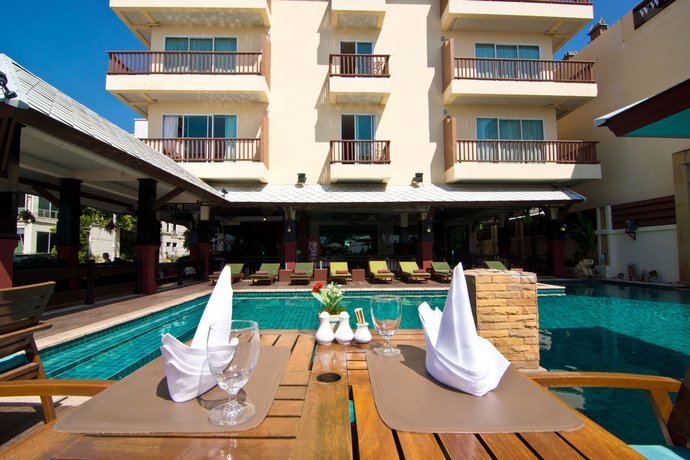 Imagen de la piscina del Hotel Sarita Chalet and Spa. Foto 14
