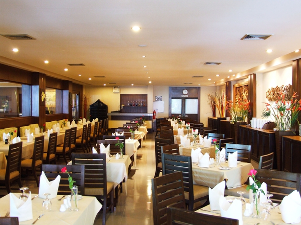 Imagen del bar/restaurante del Hotel Sarita Chalet and Spa. Foto 1