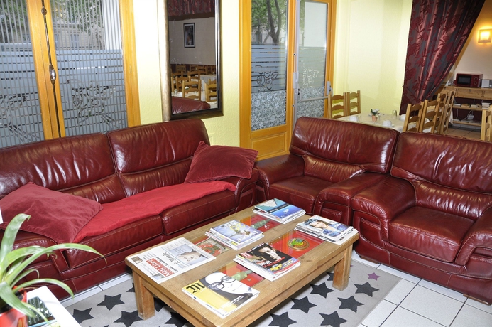 Imagen de los interiores del Hotel Sarl Cesar. Foto 14