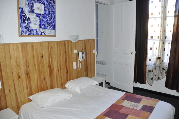 Imagen de la habitación del Hotel Sarl Cesar. Foto 5