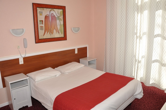 Imagen de la habitación del Hotel Sarl Cesar. Foto 12