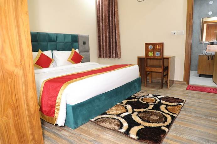 Imagen de la habitación del Hotel Sarla Inn. Foto 13